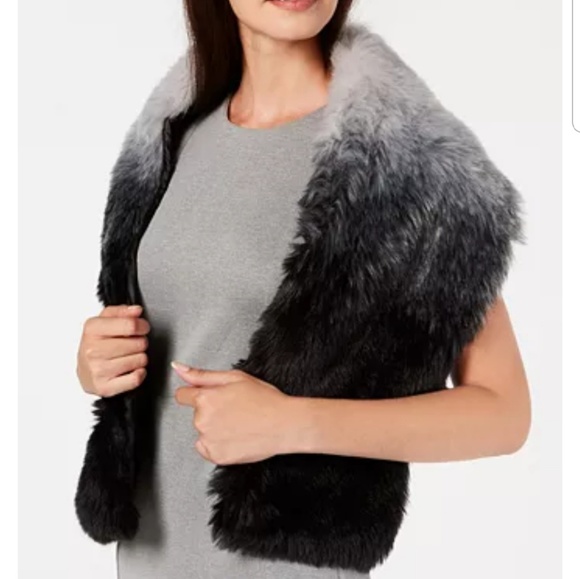 Macy's INC faux fur - Picture 1 of 1